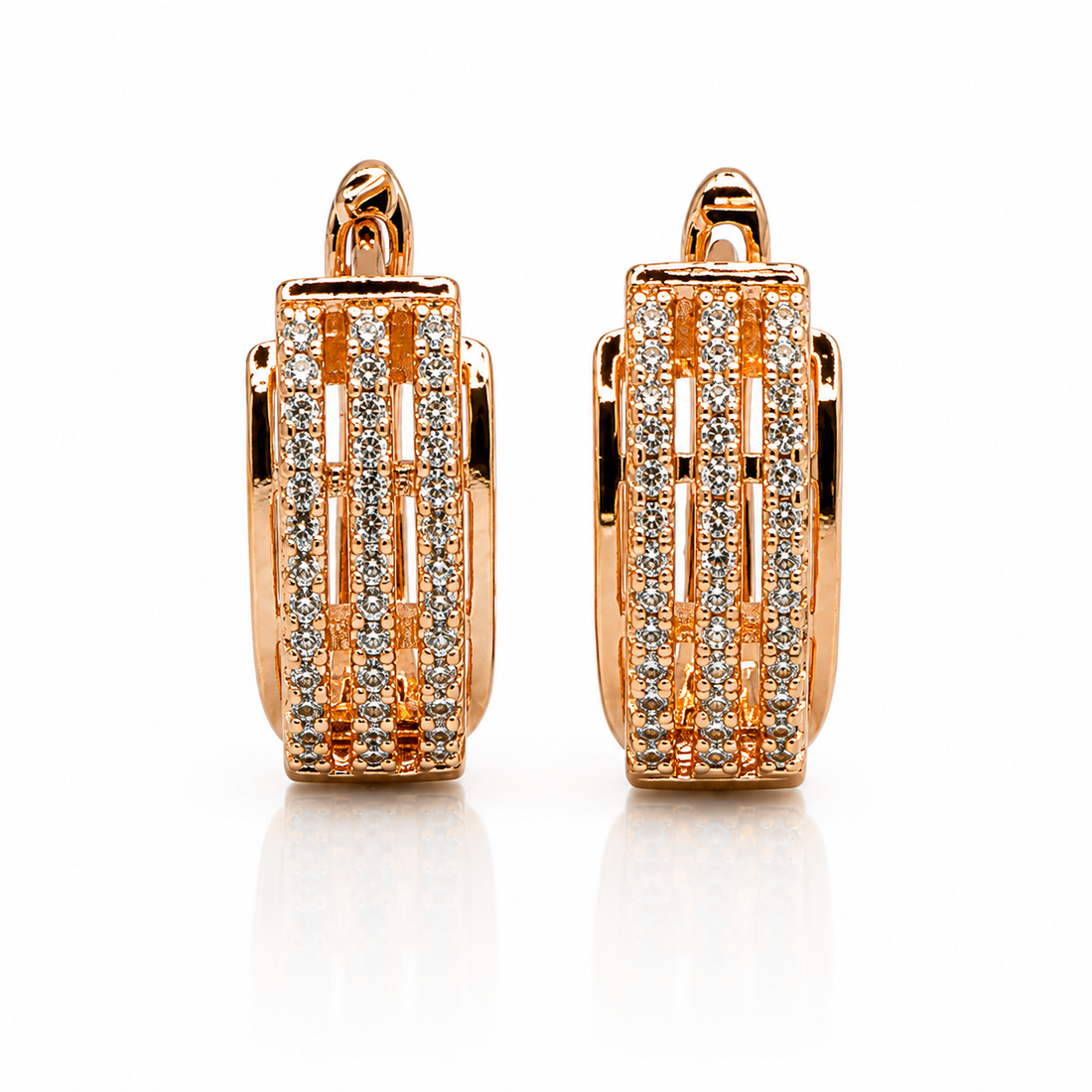 Aurelia Triple Pave Huggies