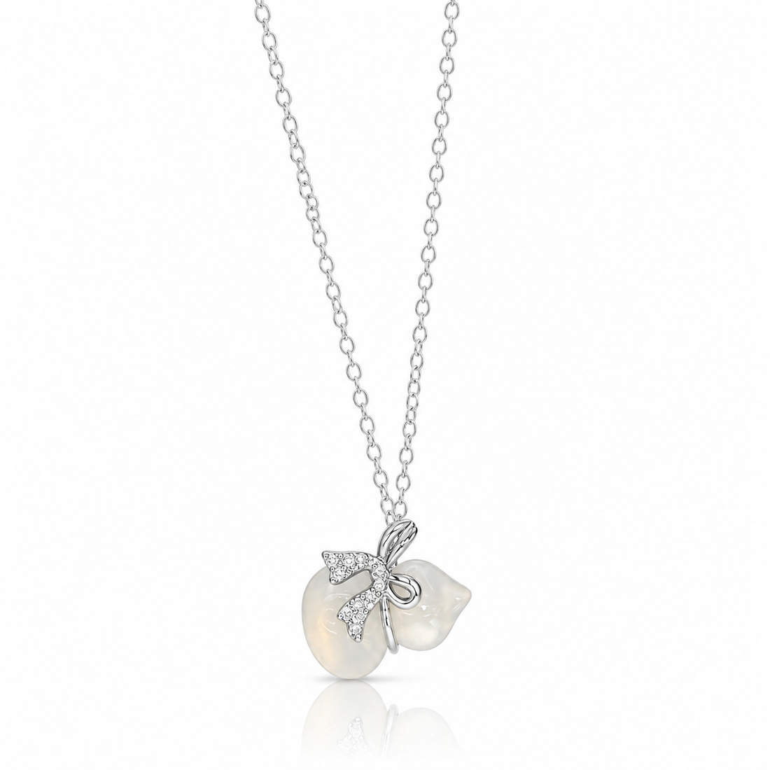 Luna Butterfly Pearl Pendant Chain