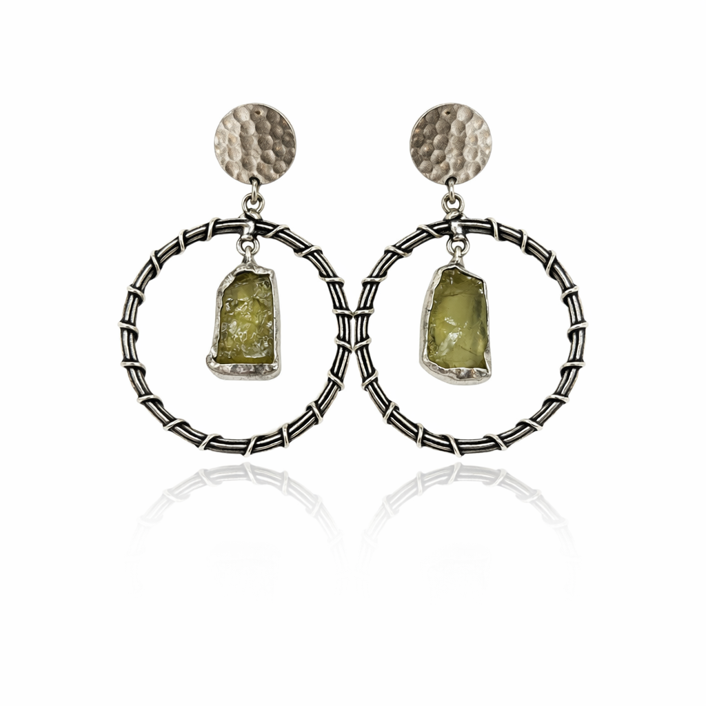 Noor – Oxidised Silver Jhumkas