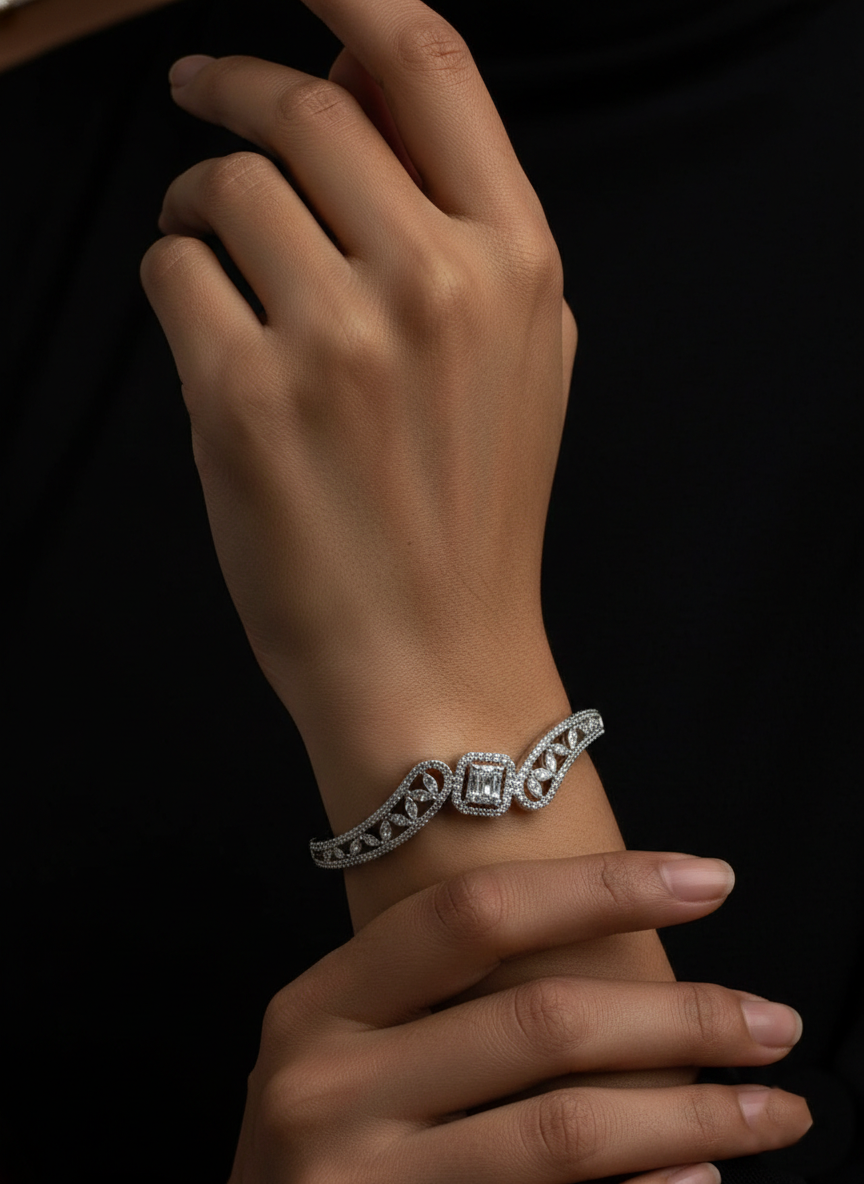 Crystal Hive Elegance