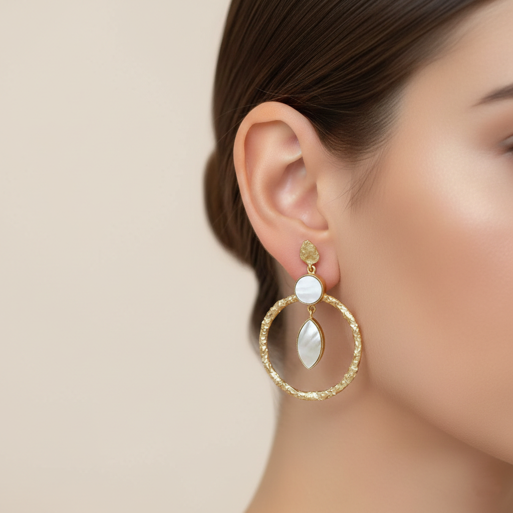 Golden Glow Pearl Drops1960