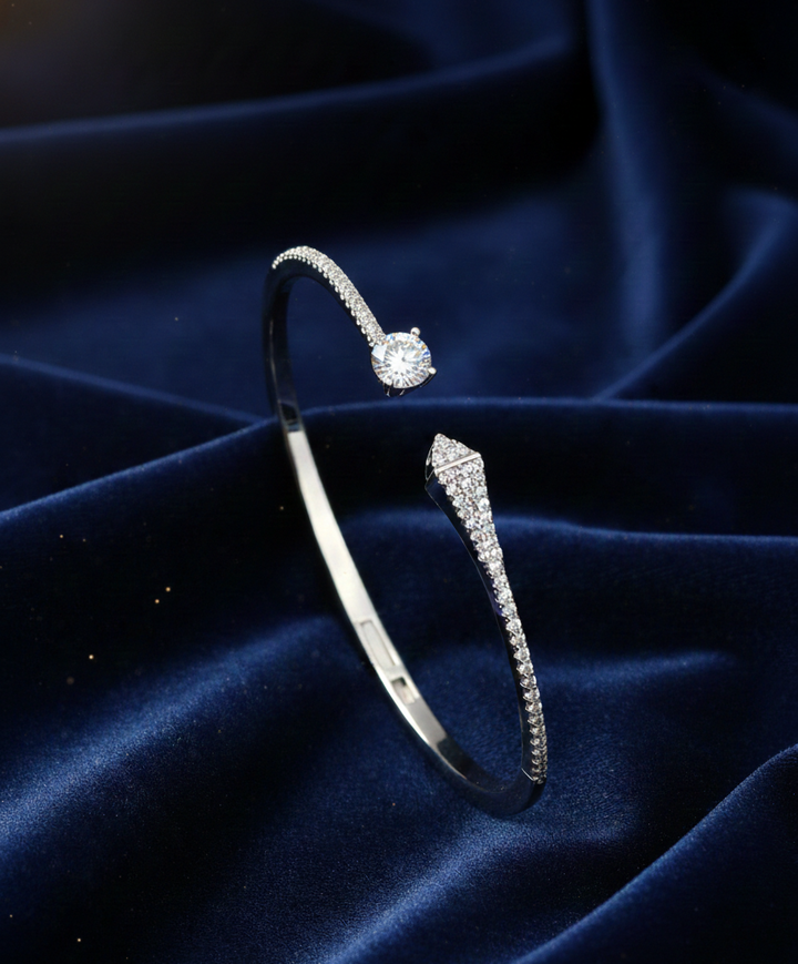 Eterna Diamond Curve Bracelet