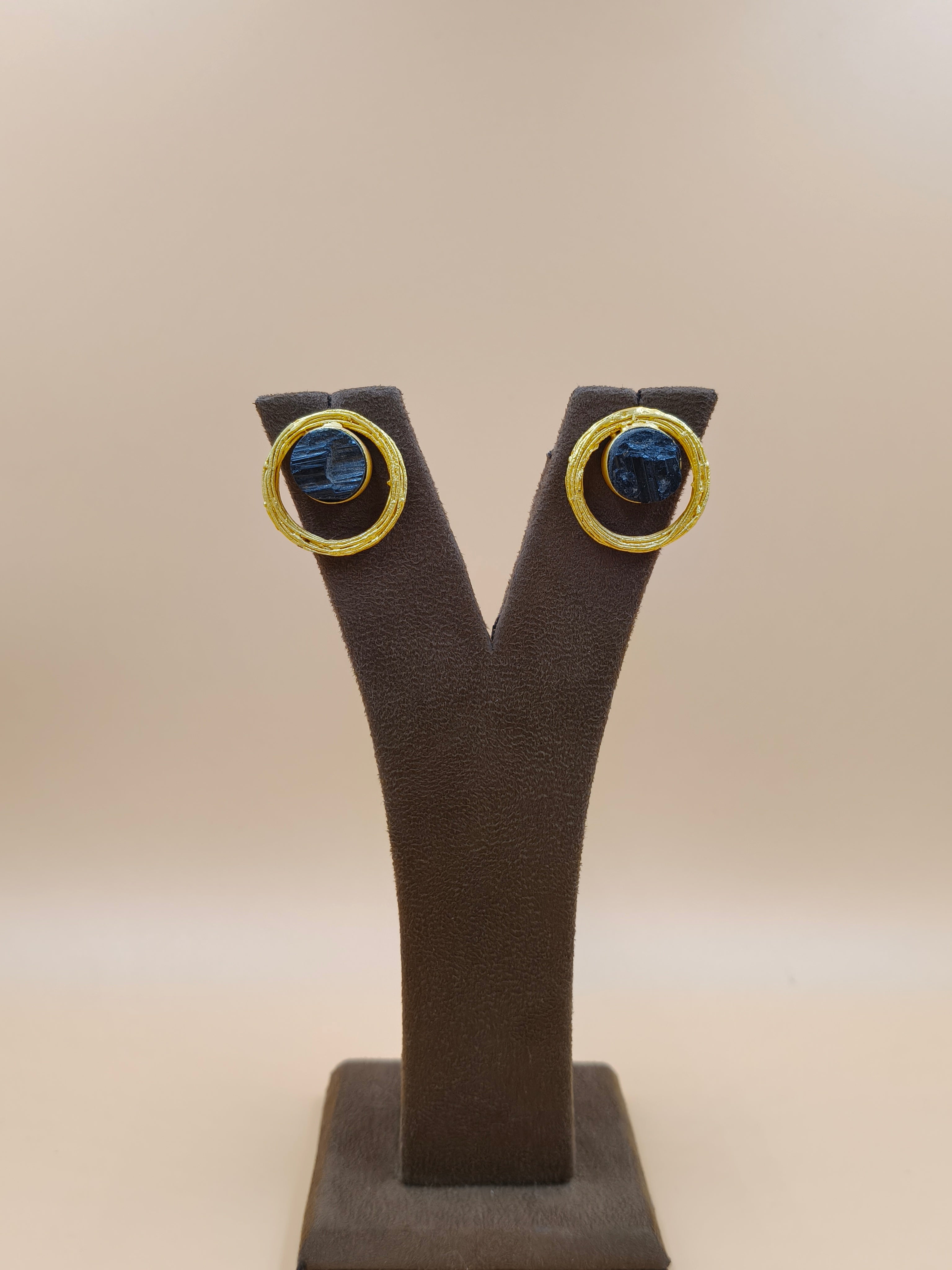 Elegant &amp; Stylish