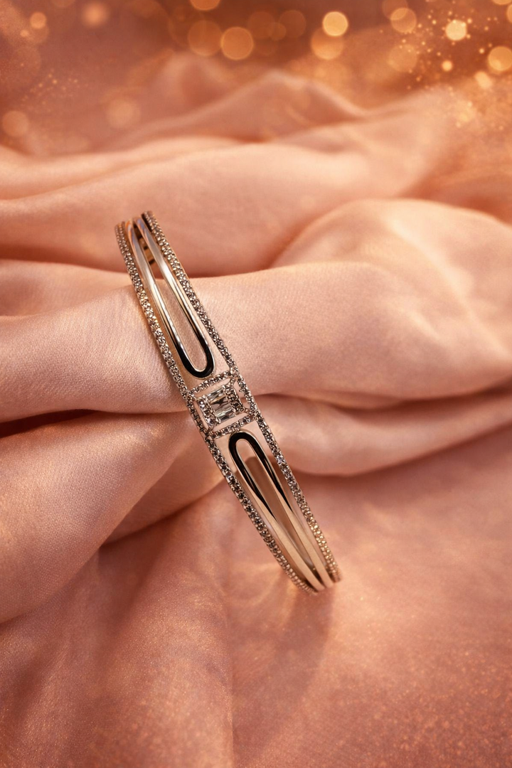 Stellar Hive Diamond Bangle