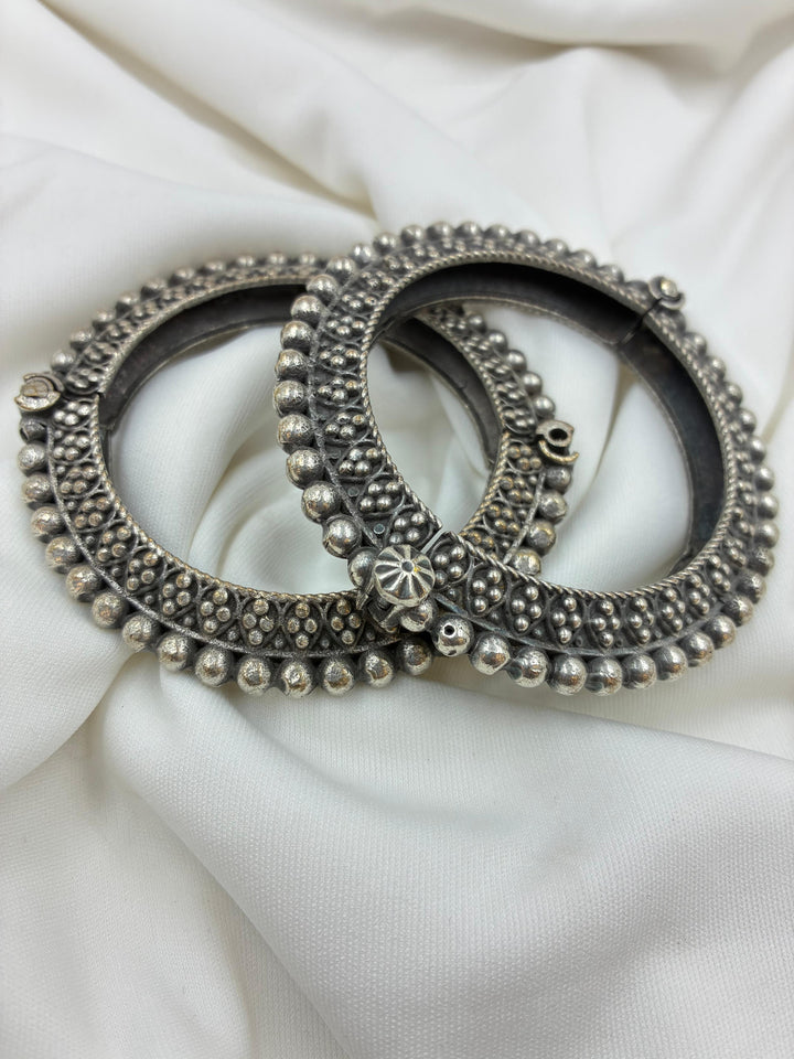 oxidized bangle